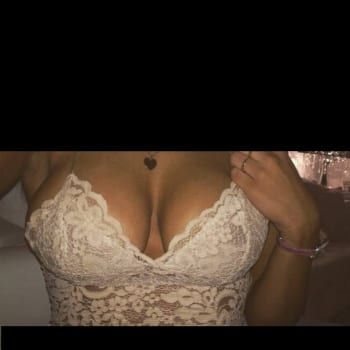 Profil de Pamina, 32 ans, Couple echangiste à Villard-sur-Chamby (Vaud)
